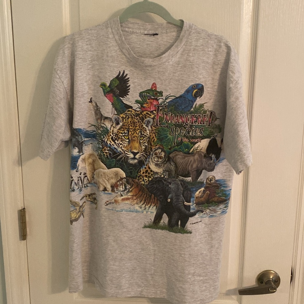 Vintage endangered species of the world habitat ‘90’s. Men or women’s tee shirt.